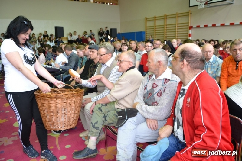 Zdjęcie w galerii na portalu naszraciborz.pl: Festiwal Pozytywnych Wartości w Bieńkowicach  wiadomości z regionu