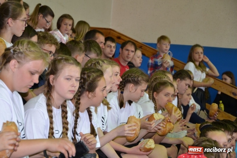 Zdjęcie w galerii na portalu naszraciborz.pl: Festiwal Pozytywnych Wartości w Bieńkowicach  wiadomości z regionu