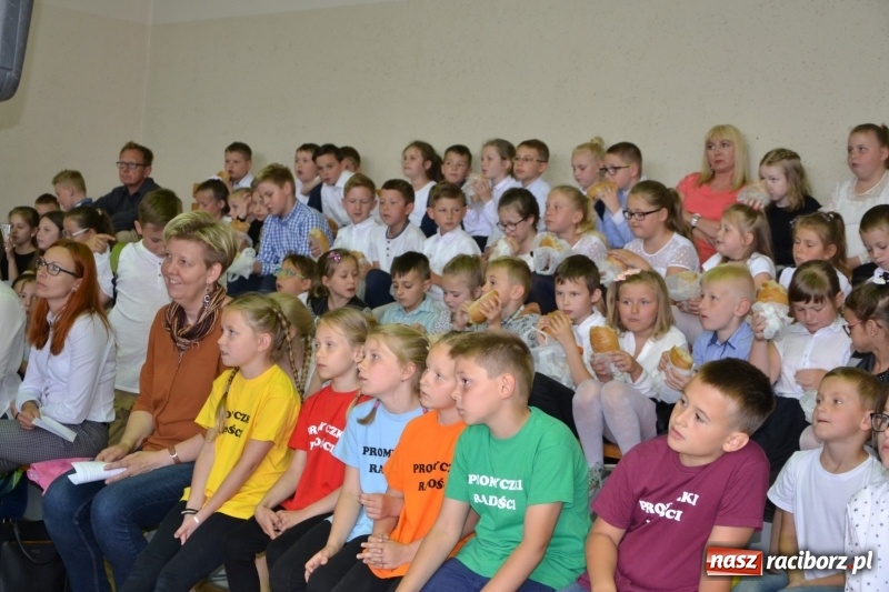 Zdjęcie w galerii na portalu naszraciborz.pl: Festiwal Pozytywnych Wartości w Bieńkowicach  wiadomości z regionu