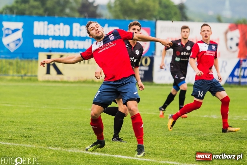 Zdjęcie w galerii na portalu naszraciborz.pl: Kolejna porażka Unii Racibórz. Spadek coraz bliżej? wiadomości z regionu