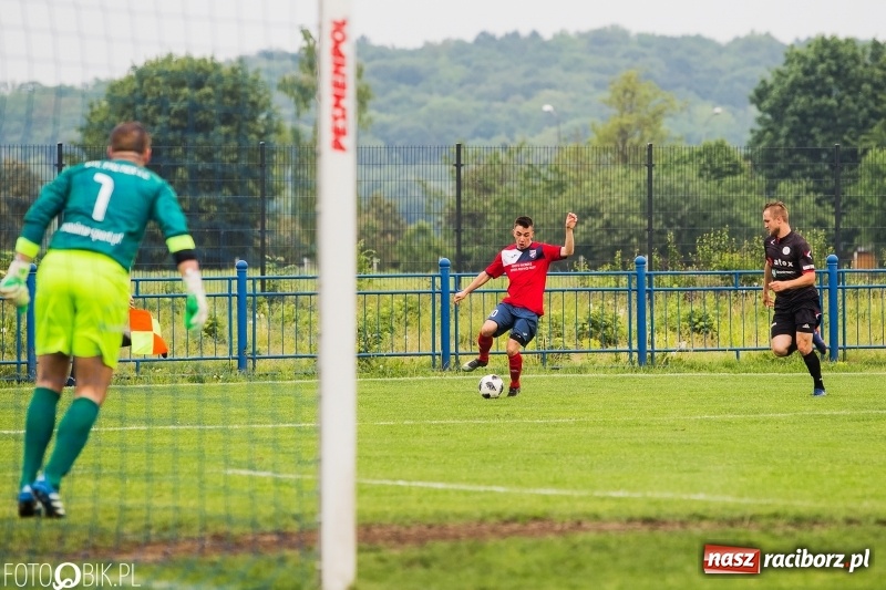 Zdjęcie w galerii na portalu naszraciborz.pl: Kolejna porażka Unii Racibórz. Spadek coraz bliżej? wiadomości z regionu