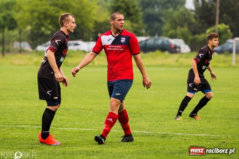 Zdjęcie w galerii na portalu naszraciborz.pl: Kolejna porażka Unii Racibórz. Spadek coraz bliżej? wiadomości z regionu
