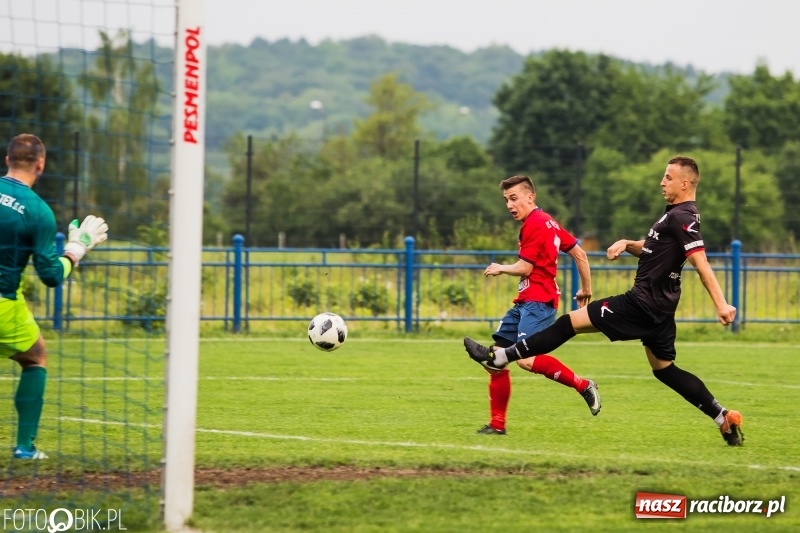 Zdjęcie w galerii na portalu naszraciborz.pl: Kolejna porażka Unii Racibórz. Spadek coraz bliżej? wiadomości z regionu