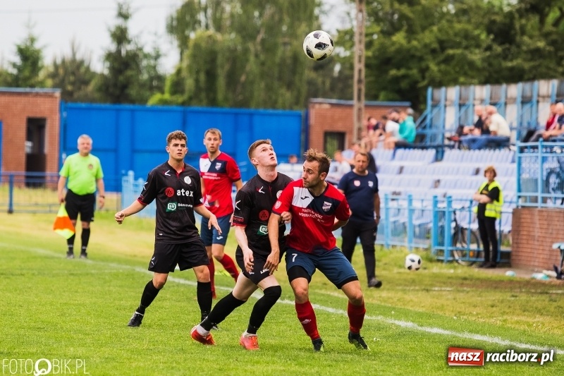 Zdjęcie w galerii na portalu naszraciborz.pl: Kolejna porażka Unii Racibórz. Spadek coraz bliżej? wiadomości z regionu