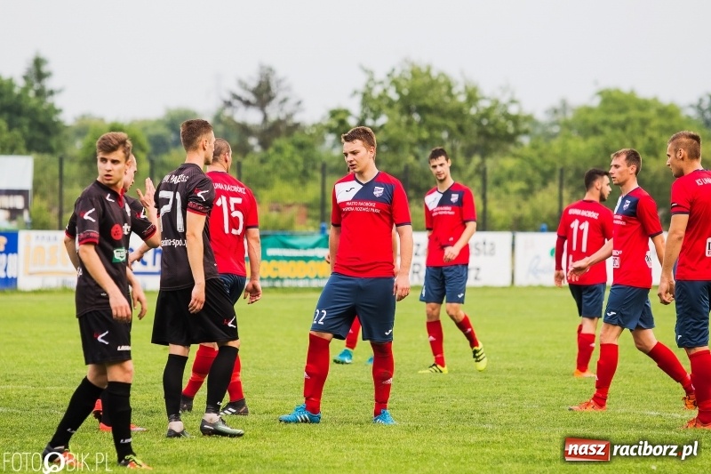 Zdjęcie w galerii na portalu naszraciborz.pl: Kolejna porażka Unii Racibórz. Spadek coraz bliżej? wiadomości z regionu