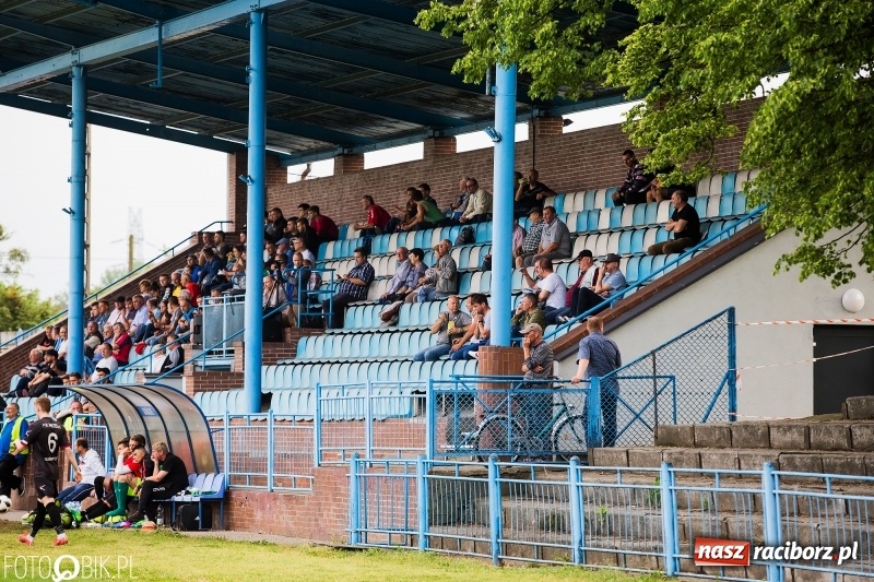 Zdjęcie w galerii na portalu naszraciborz.pl: Kolejna porażka Unii Racibórz. Spadek coraz bliżej? wiadomości z regionu