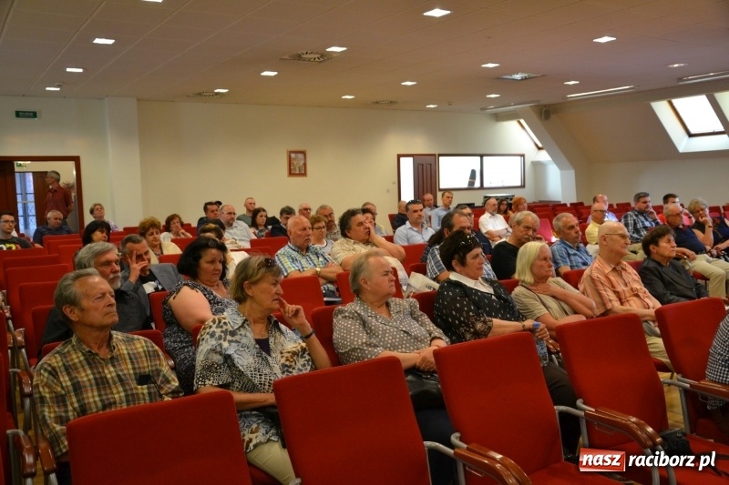 Zdjęcie w galerii na portalu naszraciborz.pl: Na Zamku Piastowskim dyskutowano o stosunkach polsko-żydowskich wiadomości z regionu
