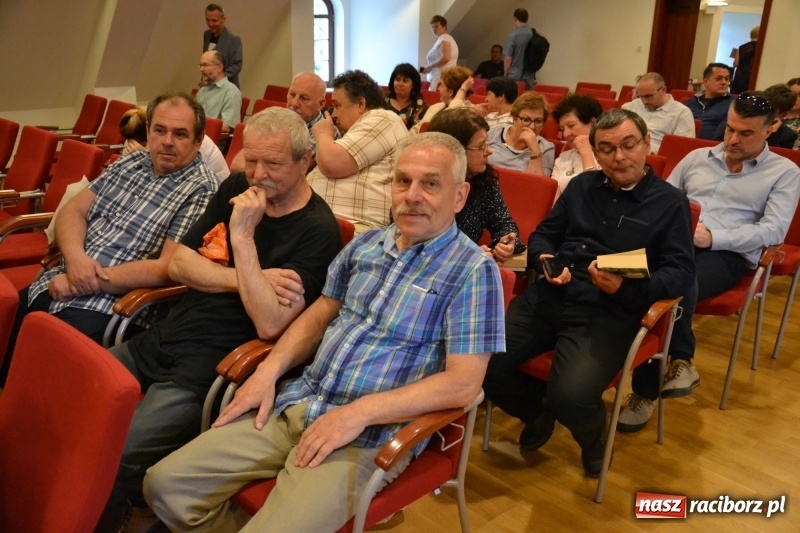 Zdjęcie w galerii na portalu naszraciborz.pl: Na Zamku Piastowskim dyskutowano o stosunkach polsko-żydowskich wiadomości z regionu