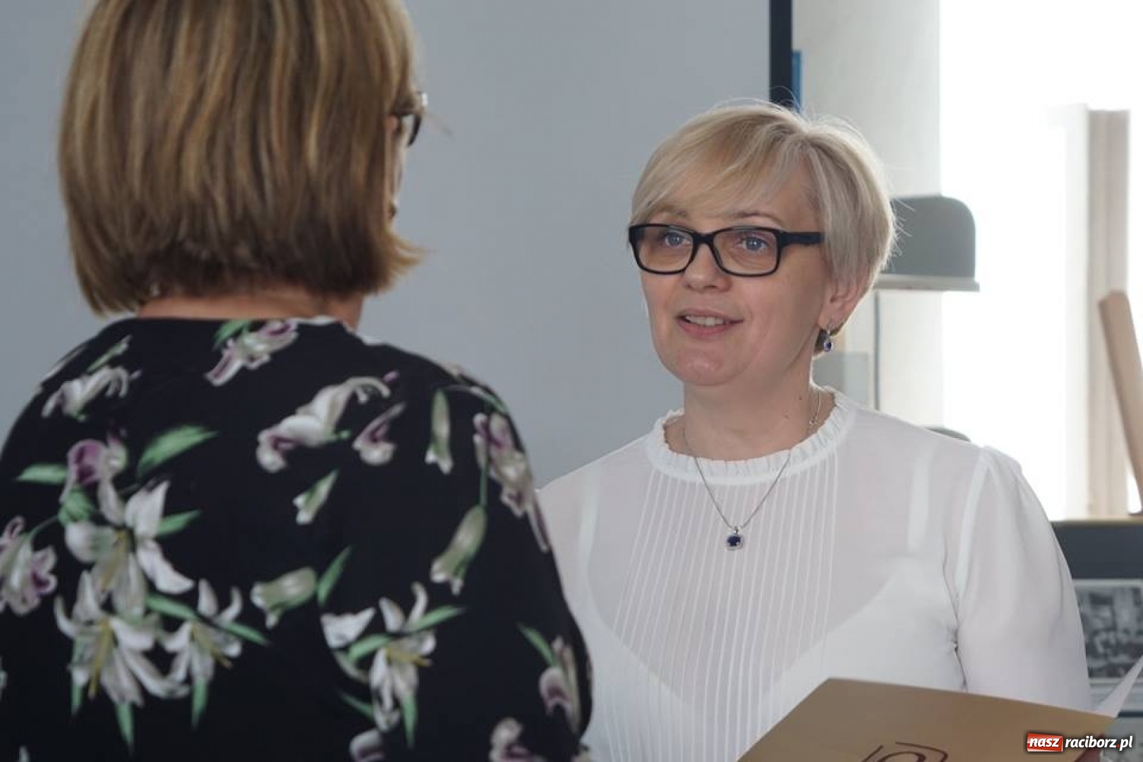 Zdjęcie w galerii na portalu naszraciborz.pl: Raciborscy bibliotekarze świętują. Książka w naszym mieście trzyma się mocno! wiadomości z regionu