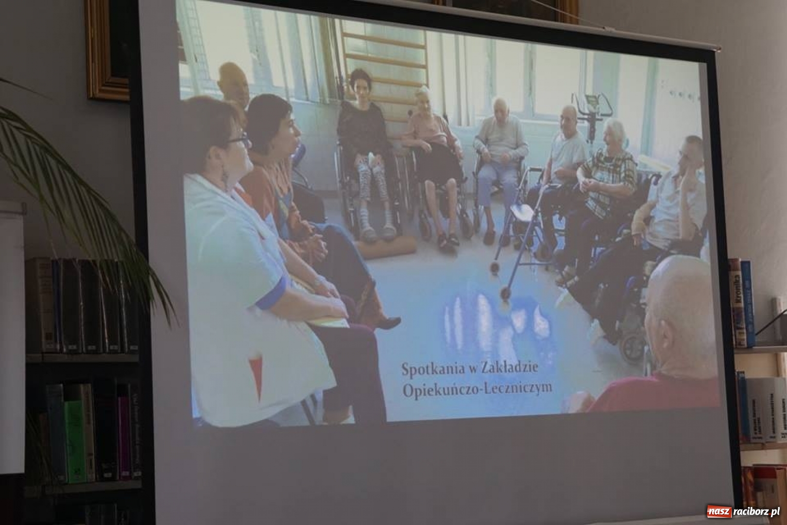 Zdjęcie w galerii na portalu naszraciborz.pl: Raciborscy bibliotekarze świętują. Książka w naszym mieście trzyma się mocno! wiadomości z regionu