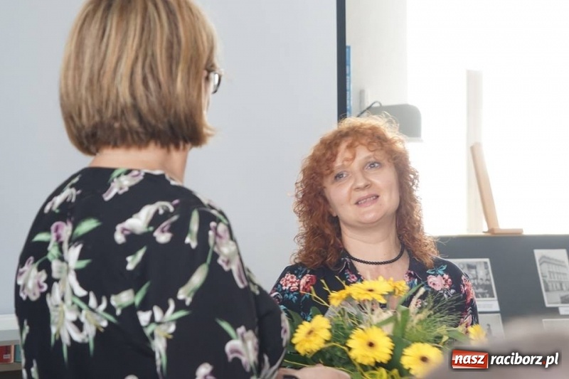 Zdjęcie w galerii na portalu naszraciborz.pl: Raciborscy bibliotekarze świętują. Książka w naszym mieście trzyma się mocno! wiadomości z regionu