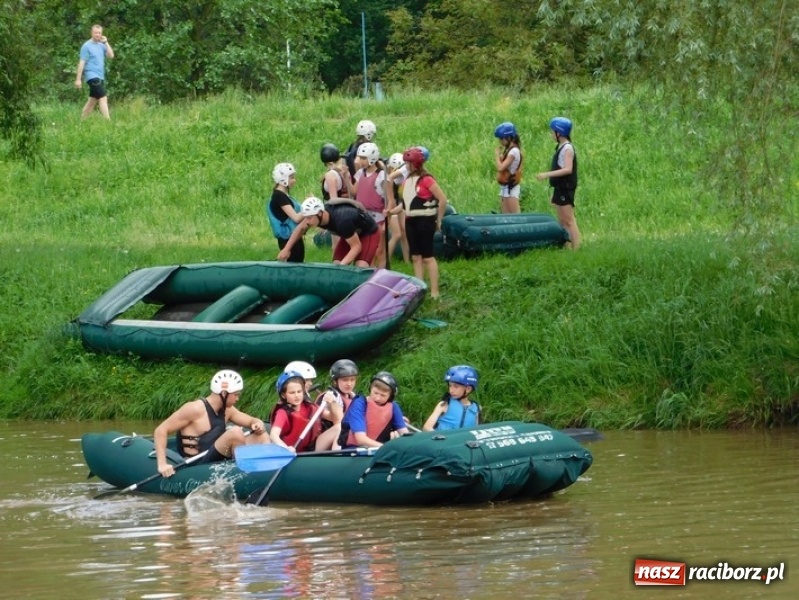 Zdjęcie w galerii na portalu naszraciborz.pl: Wspólna nauka drogą do sukcesu. Uczniowie szkoły na Ostrogu realizowali projekt międzynarodowy wiadomości z regionu