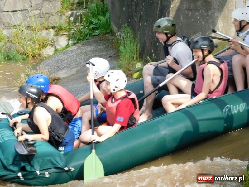 Zdjęcie w galerii na portalu naszraciborz.pl: Wspólna nauka drogą do sukcesu. Uczniowie szkoły na Ostrogu realizowali projekt międzynarodowy wiadomości z regionu