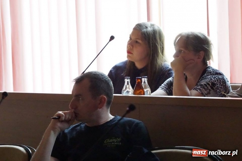 Zdjęcie w galerii na portalu naszraciborz.pl: Remont chodnika? Budowa miejsc parkingowych? Możesz o tym decydować! wiadomości z regionu