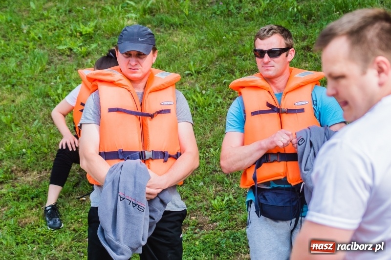 Zdjęcie w galerii na portalu naszraciborz.pl: I popłynęli! Spływ kajakowy Racibórz-Grzegorzowice wiadomości z regionu