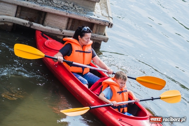 Zdjęcie w galerii na portalu naszraciborz.pl: I popłynęli! Spływ kajakowy Racibórz-Grzegorzowice wiadomości z regionu