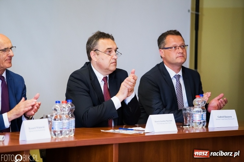 Zdjęcie w galerii na portalu naszraciborz.pl: Ruszyła XVIII Eko-Wystawa w Pietrowicach Wielkich  wiadomości z regionu