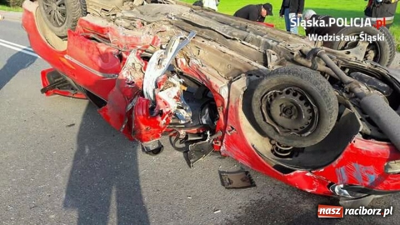 Zdjęcie w galerii na portalu naszraciborz.pl: Ten tragiczny wypadek to przestroga. Wskazówka licznika opla vectry zatrzymała się na 170 km/h!  wiadomości z regionu