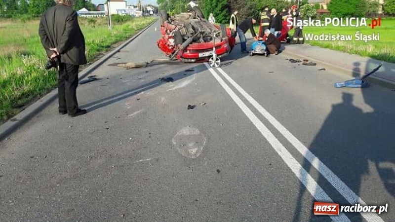 Zdjęcie w galerii na portalu naszraciborz.pl: Ten tragiczny wypadek to przestroga. Wskazówka licznika opla vectry zatrzymała się na 170 km/h!  wiadomości z regionu