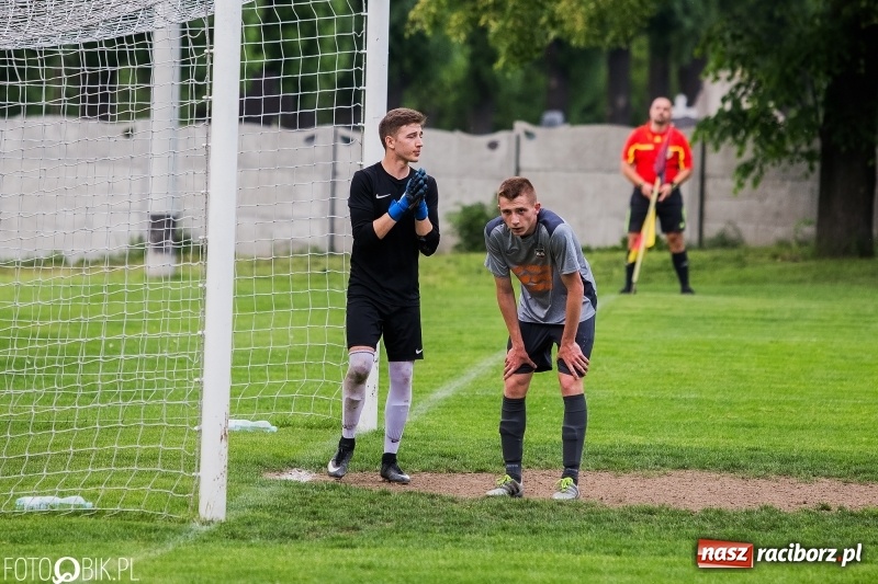 Zdjęcie w galerii na portalu naszraciborz.pl: Klasa okręgowa: Wielkie derby gminy Krzanowice dla Borucina! wiadomości z regionu
