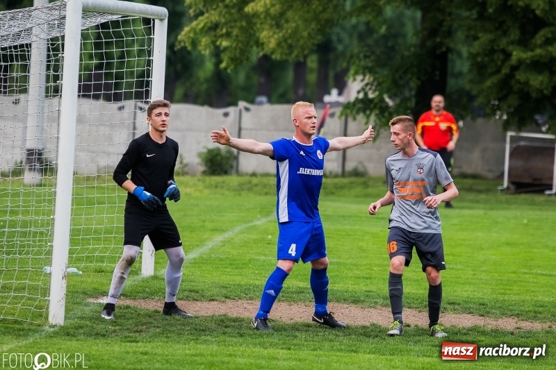 Zdjęcie w galerii na portalu naszraciborz.pl: Klasa okręgowa: Wielkie derby gminy Krzanowice dla Borucina! wiadomości z regionu