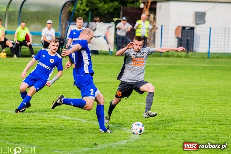 Zdjęcie w galerii na portalu naszraciborz.pl: Klasa okręgowa: Wielkie derby gminy Krzanowice dla Borucina! wiadomości z regionu