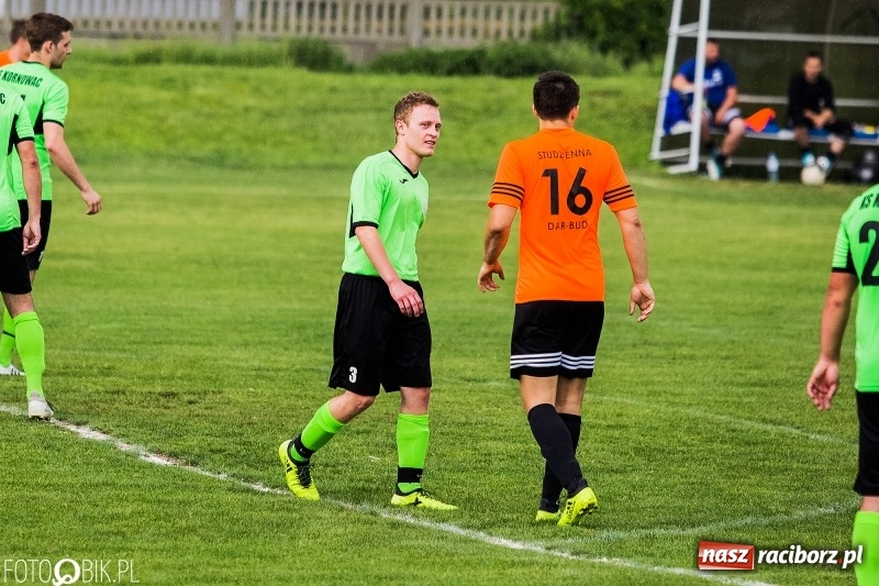 Zdjęcie w galerii na portalu naszraciborz.pl: A klasa: Piękny gol Mateusza Janika to za mało. Studzienna znów gorsza od Kornowaca wiadomości z regionu