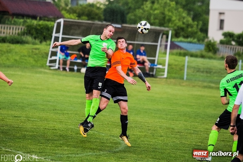 Zdjęcie w galerii na portalu naszraciborz.pl: A klasa: Piękny gol Mateusza Janika to za mało. Studzienna znów gorsza od Kornowaca wiadomości z regionu