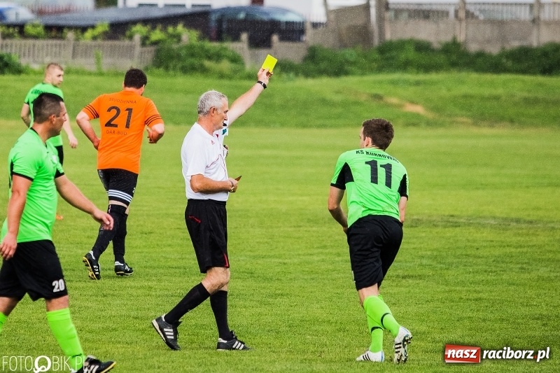 Zdjęcie w galerii na portalu naszraciborz.pl: A klasa: Piękny gol Mateusza Janika to za mało. Studzienna znów gorsza od Kornowaca wiadomości z regionu