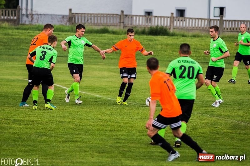 Zdjęcie w galerii na portalu naszraciborz.pl: A klasa: Piękny gol Mateusza Janika to za mało. Studzienna znów gorsza od Kornowaca wiadomości z regionu