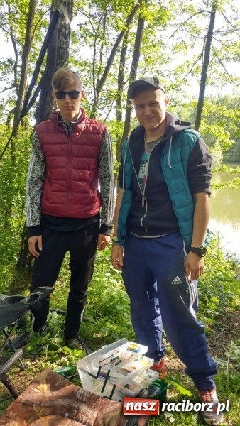 Zdjęcie w galerii na portalu naszraciborz.pl: Raciborski OSiR zaprosił dziś na rodzinne wędkowanie na Babiczoku wiadomości z regionu