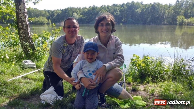 Zdjęcie w galerii na portalu naszraciborz.pl: Raciborski OSiR zaprosił dziś na rodzinne wędkowanie na Babiczoku wiadomości z regionu