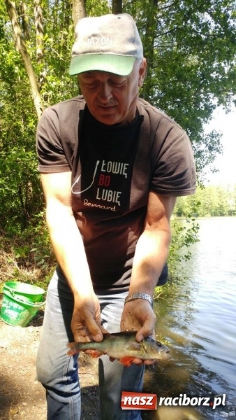 Zdjęcie w galerii na portalu naszraciborz.pl: Raciborski OSiR zaprosił dziś na rodzinne wędkowanie na Babiczoku wiadomości z regionu