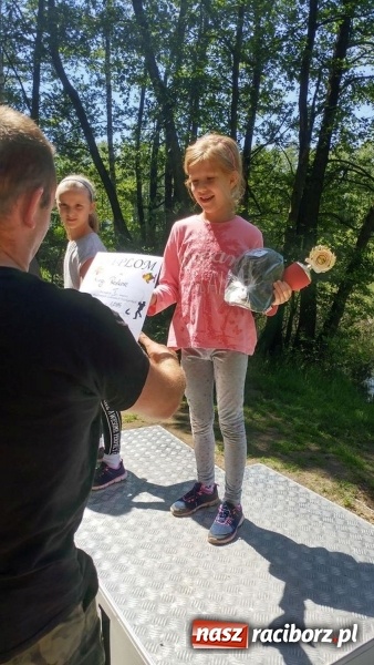 Zdjęcie w galerii na portalu naszraciborz.pl: Raciborski OSiR zaprosił dziś na rodzinne wędkowanie na Babiczoku wiadomości z regionu