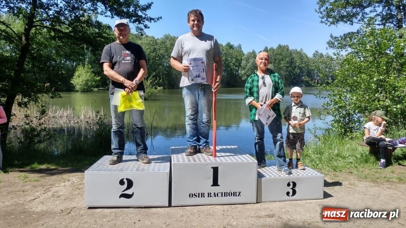 Zdjęcie w galerii na portalu naszraciborz.pl: Raciborski OSiR zaprosił dziś na rodzinne wędkowanie na Babiczoku wiadomości z regionu