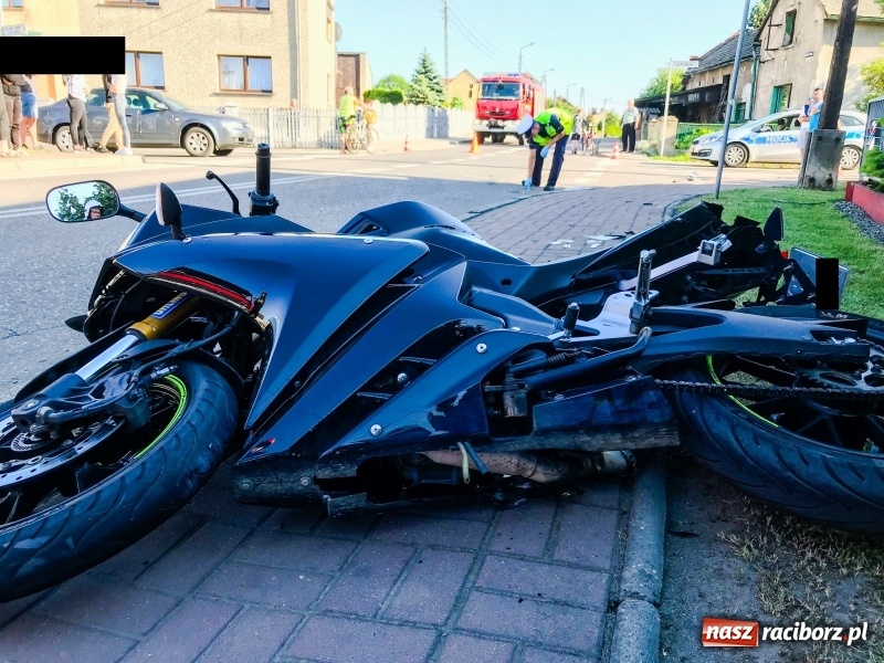 Zdjęcie w galerii na portalu naszraciborz.pl: Zderzenie audi z yamahą w Tworkowie  wiadomości z regionu