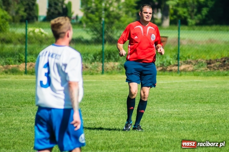 Zdjęcie w galerii na portalu naszraciborz.pl: Markowice pokonały Koziołki i tracą tylko jeden punkt do lidera wiadomości z regionu