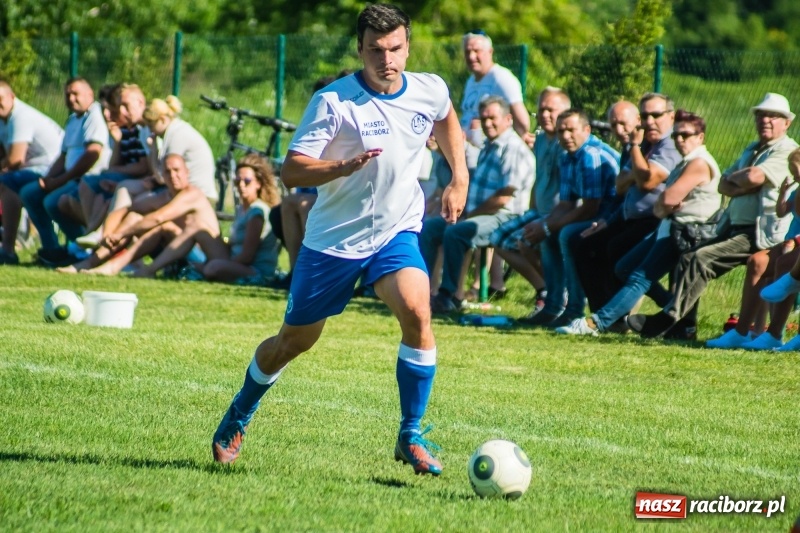 Zdjęcie w galerii na portalu naszraciborz.pl: Markowice pokonały Koziołki i tracą tylko jeden punkt do lidera wiadomości z regionu