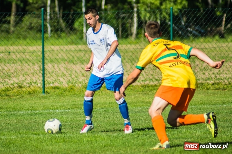 Zdjęcie w galerii na portalu naszraciborz.pl: Markowice pokonały Koziołki i tracą tylko jeden punkt do lidera wiadomości z regionu