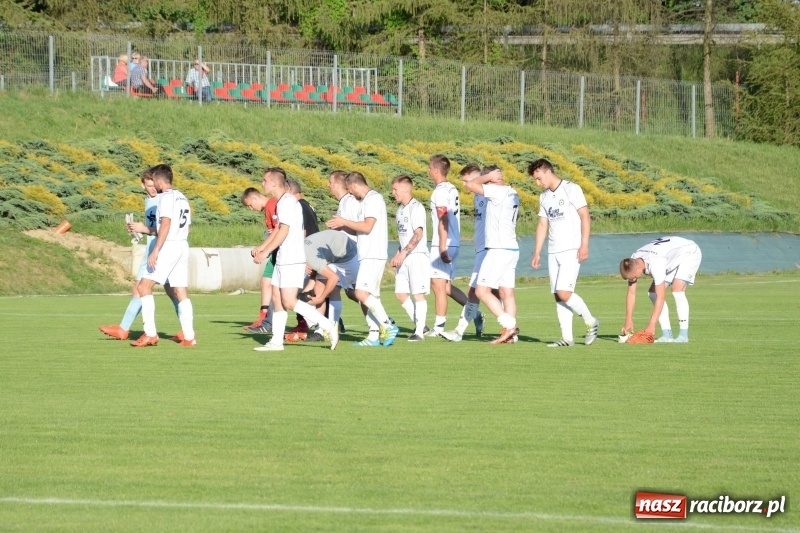 Zdjęcie w galerii na portalu naszraciborz.pl: Tworków pokonał rezerwy Turzy i pozostał w grze o drugie miejsce wiadomości z regionu