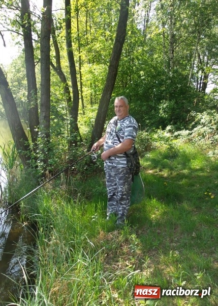 Zdjęcie w galerii na portalu naszraciborz.pl: Monitoring, domki wędkarskie i prąd dla wszystkich. Łowiska Babiczok w gminie Nędza rozbudowują się wiadomości z regionu