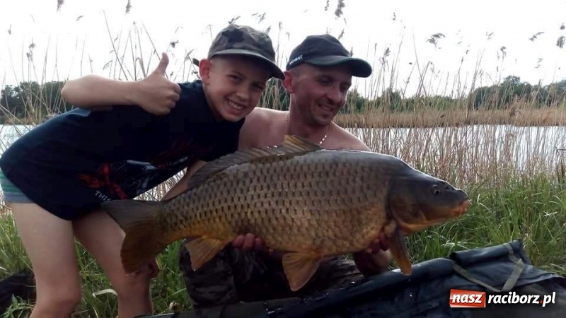 Zdjęcie w galerii na portalu naszraciborz.pl: Monitoring, domki wędkarskie i prąd dla wszystkich. Łowiska Babiczok w gminie Nędza rozbudowują się wiadomości z regionu