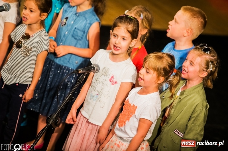 Zdjęcie w galerii na portalu naszraciborz.pl: X Mini Festiwal Przedszkolaków w RCK wiadomości z regionu
