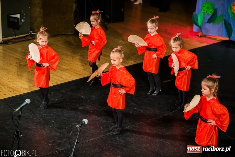 Zdjęcie w galerii na portalu naszraciborz.pl: X Mini Festiwal Przedszkolaków w RCK wiadomości z regionu