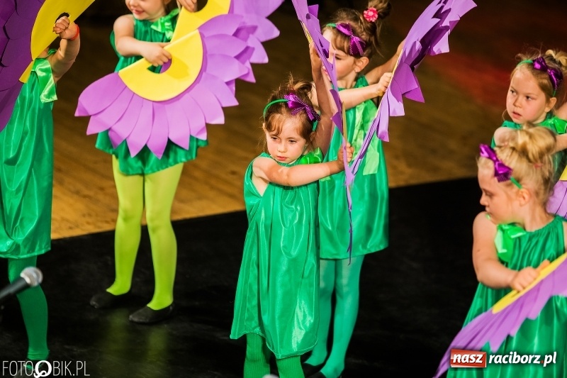 Zdjęcie w galerii na portalu naszraciborz.pl: X Mini Festiwal Przedszkolaków w RCK wiadomości z regionu