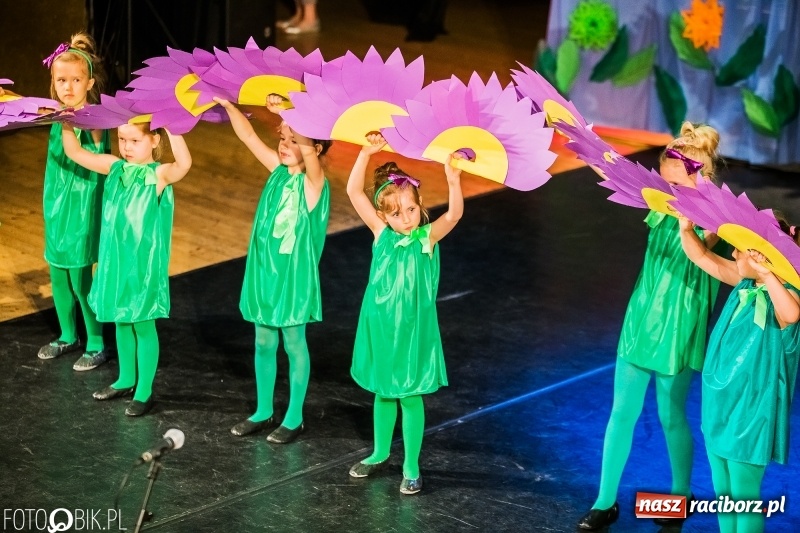Zdjęcie w galerii na portalu naszraciborz.pl: X Mini Festiwal Przedszkolaków w RCK wiadomości z regionu