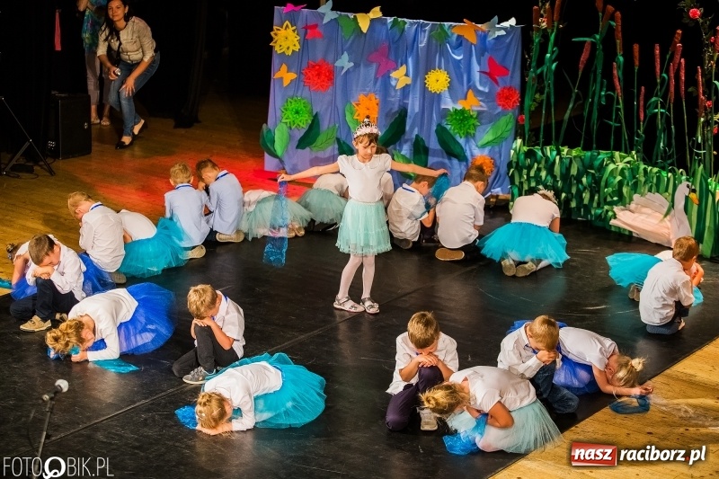 Zdjęcie w galerii na portalu naszraciborz.pl: X Mini Festiwal Przedszkolaków w RCK wiadomości z regionu