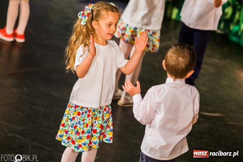 Zdjęcie w galerii na portalu naszraciborz.pl: X Mini Festiwal Przedszkolaków w RCK wiadomości z regionu
