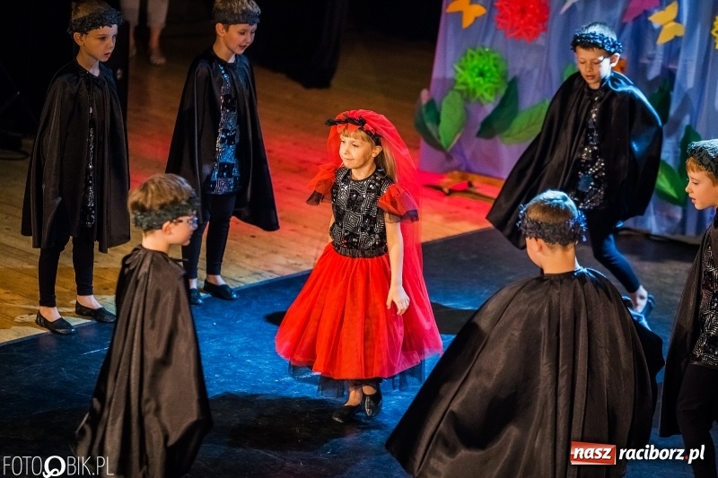 Zdjęcie w galerii na portalu naszraciborz.pl: X Mini Festiwal Przedszkolaków w RCK wiadomości z regionu