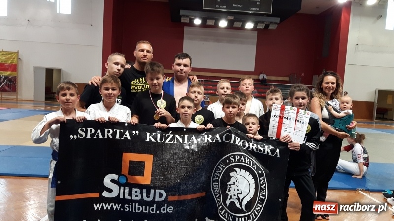 Zdjęcie w galerii na portalu naszraciborz.pl: Sukcesy Sparty Kuźnia Raciborska na Ogólnopolskiej Lidze Dzieci i Młodzieży w Rybniku wiadomości z regionu